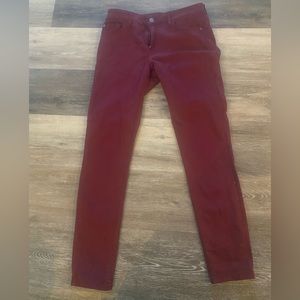 Warp and Weft maroon skinny jeans size 28